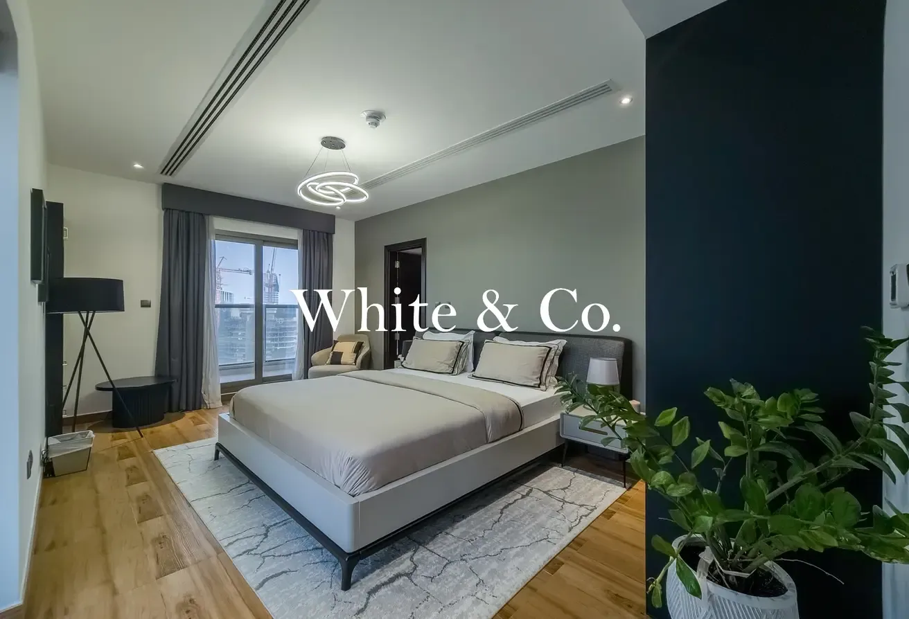 UPGRADED | PERFECT LOCATION | HIGH FLOOR