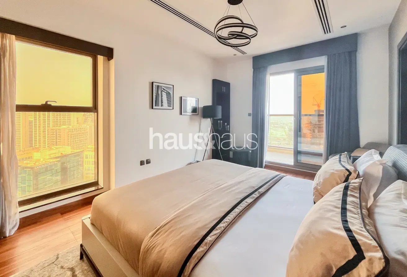 Vacant | Corner Unit | Fully Furnished