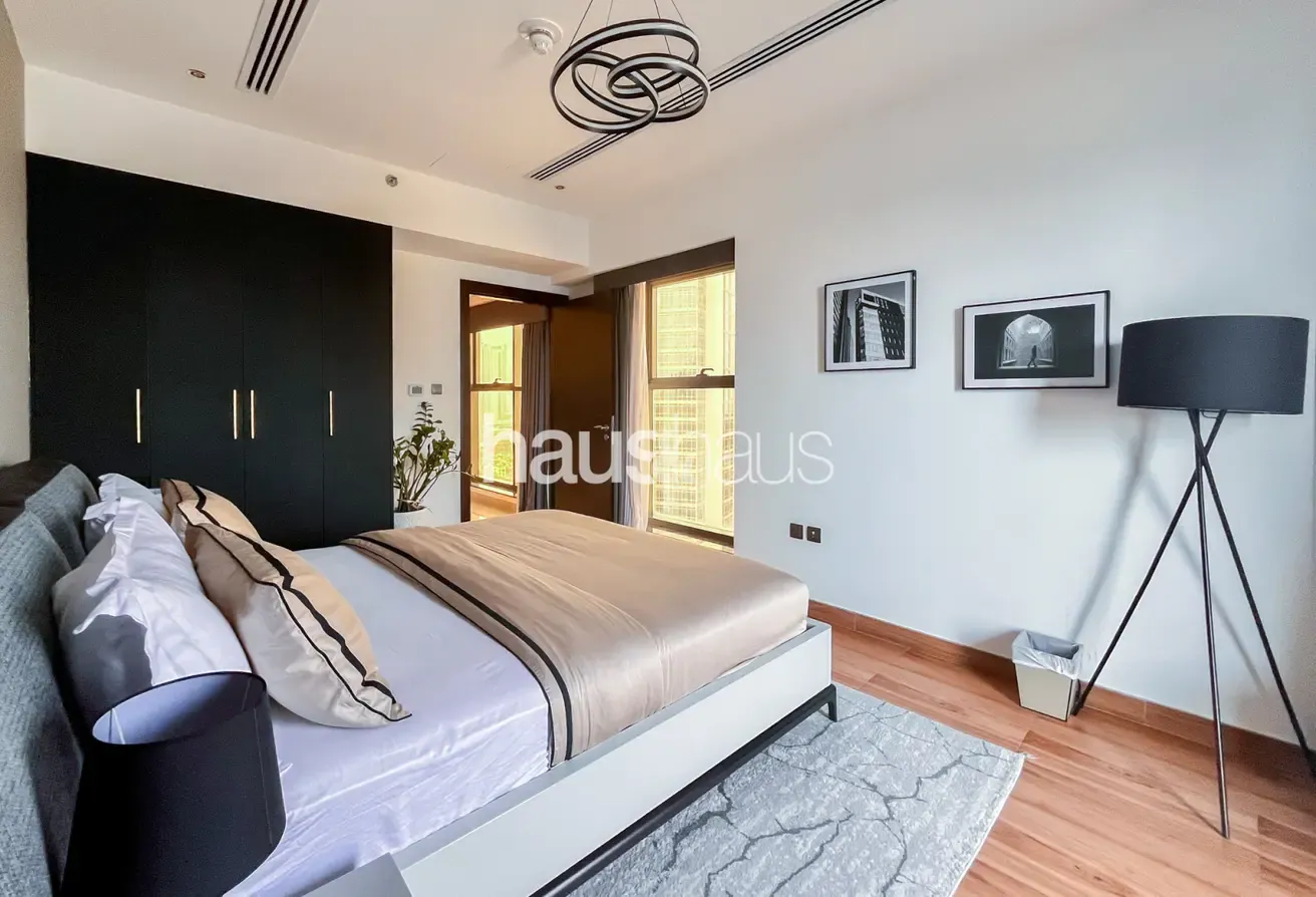 Vacant | Corner Unit | Fully Furnished