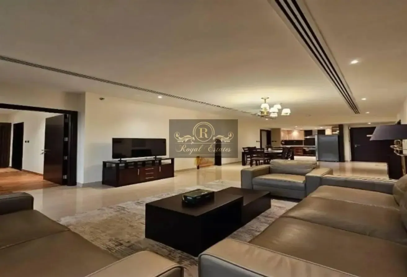 Burj Khalifa View | Prime Location | Luxury Living
