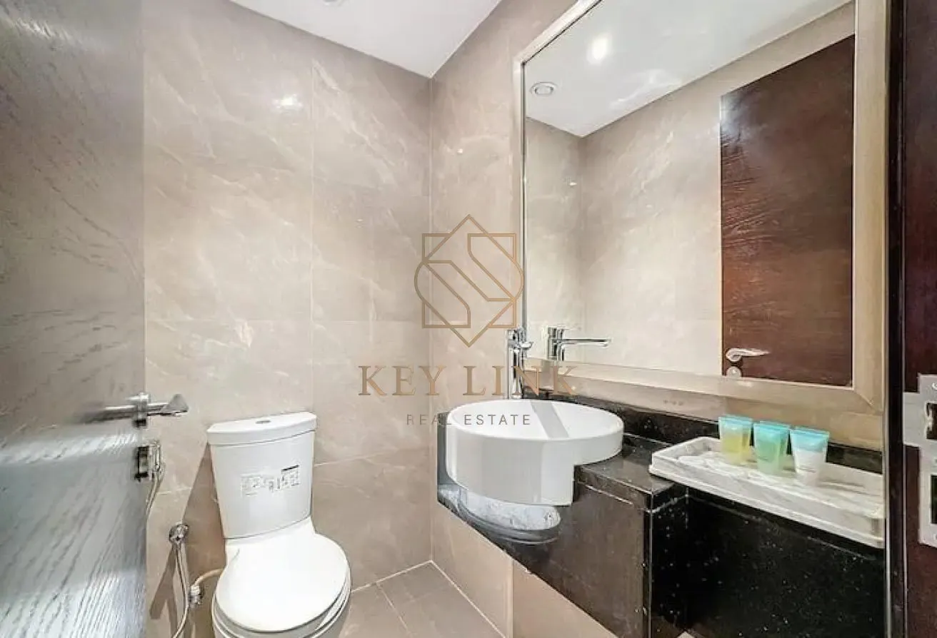 Exclusive | Spacious |Canal View
