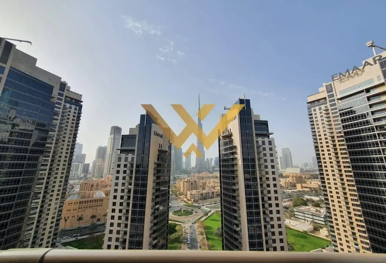 Sky High Living | Luxury 3BR | Burj Khalifa View