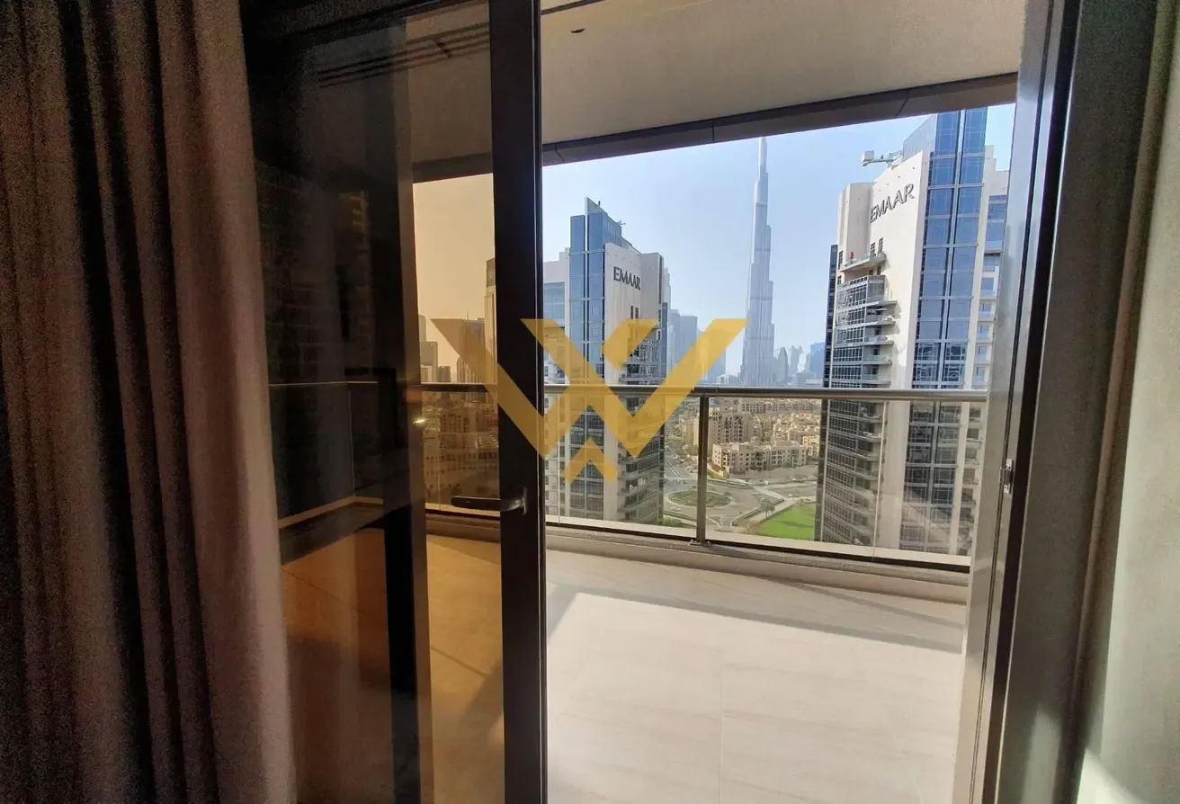 Sky High Living | Luxury 3BR | Burj Khalifa View