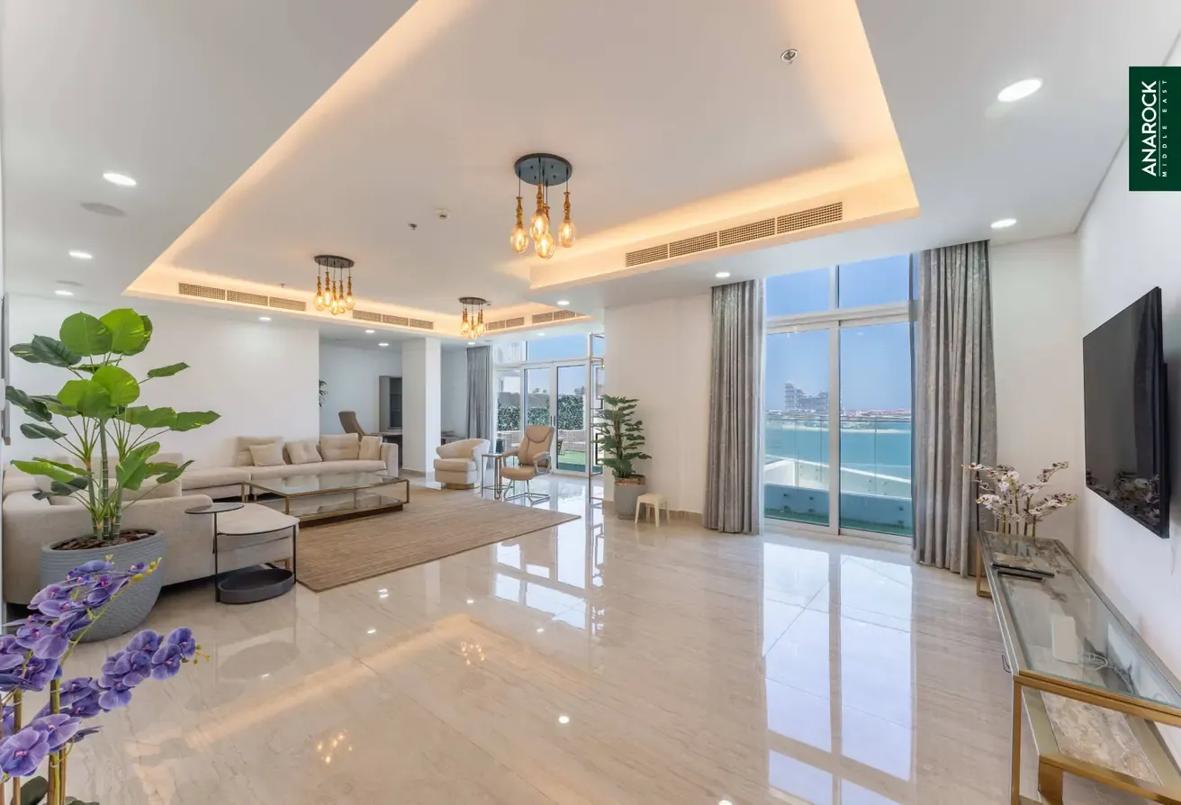 Exclusive 4BR Penthouse | Beach Access
