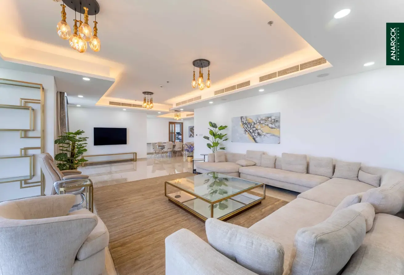 Exclusive 4BR Penthouse | Beach Access