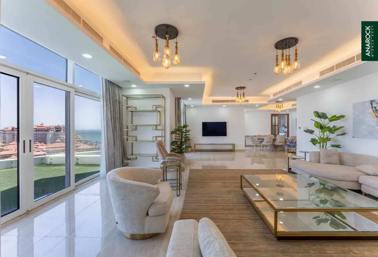 Exclusive 4BR Penthouse | Beach Access