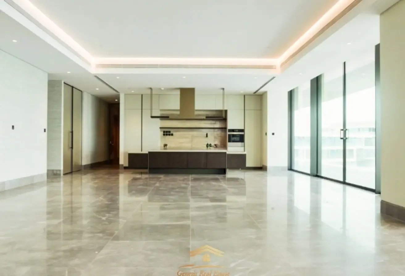 PALM AND SEA VIEW | CORNER UNIT | GENUINE RESALE