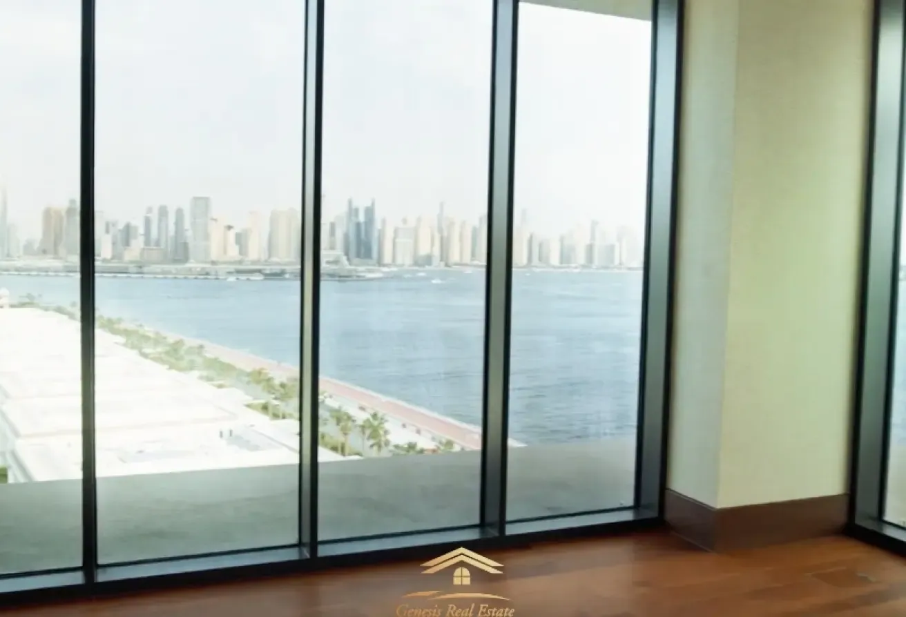 PALM AND SEA VIEW | CORNER UNIT | GENUINE RESALE