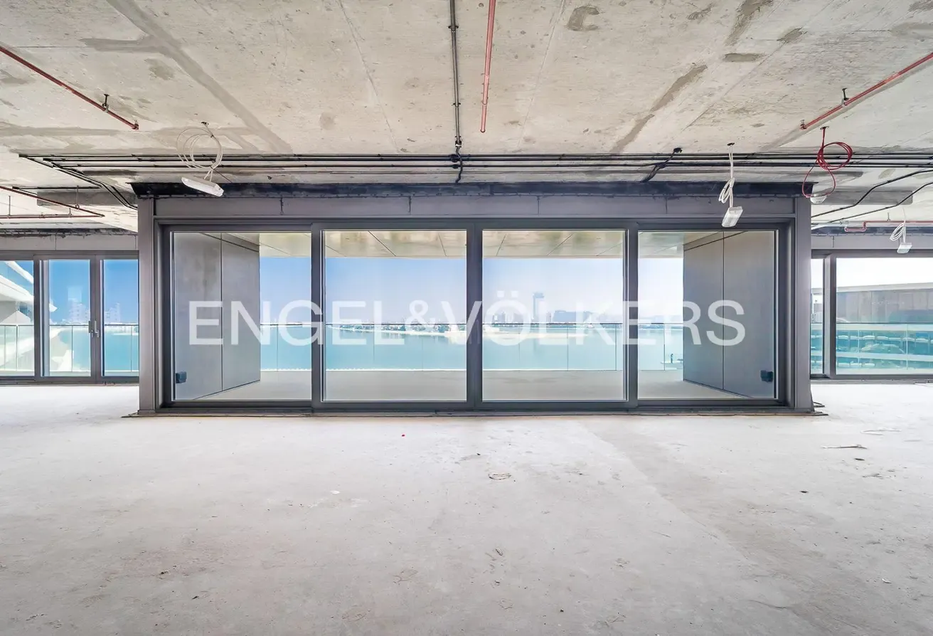 Ultra-Luxury | Private Elevator | Beach Access