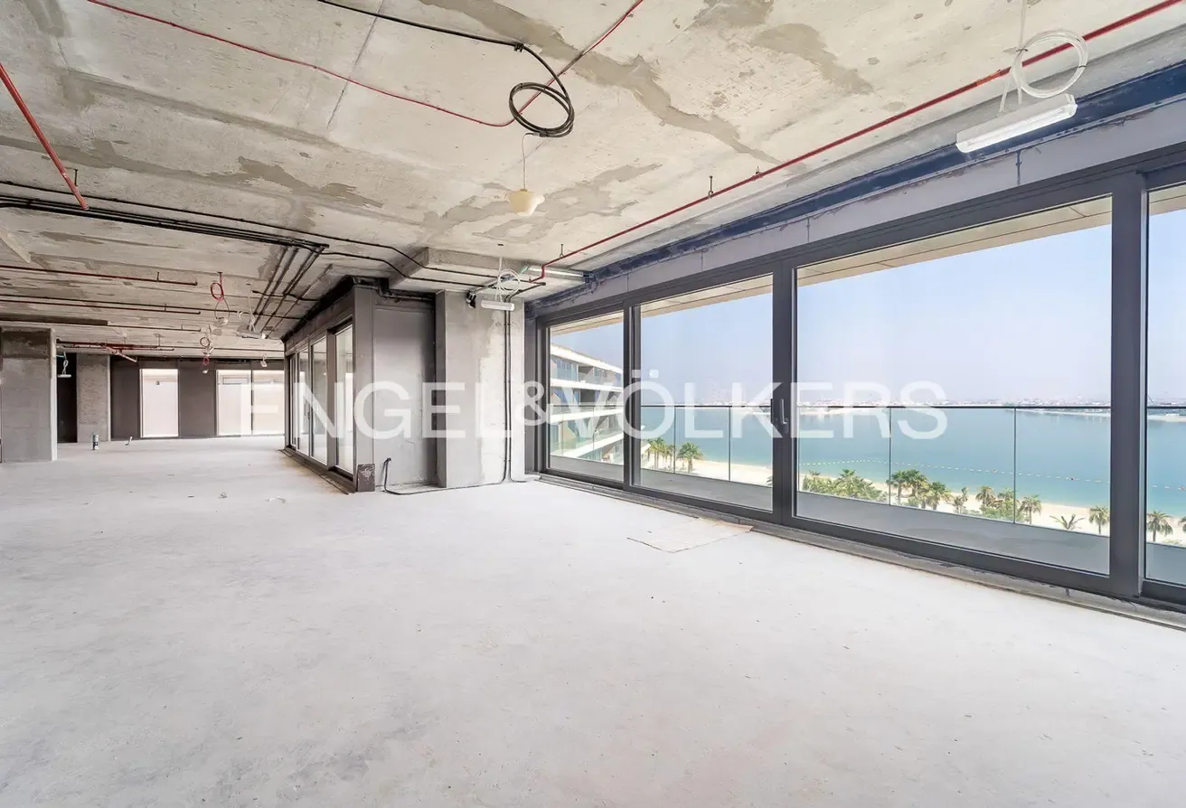 Ultra-Luxury | Private Elevator | Beach Access