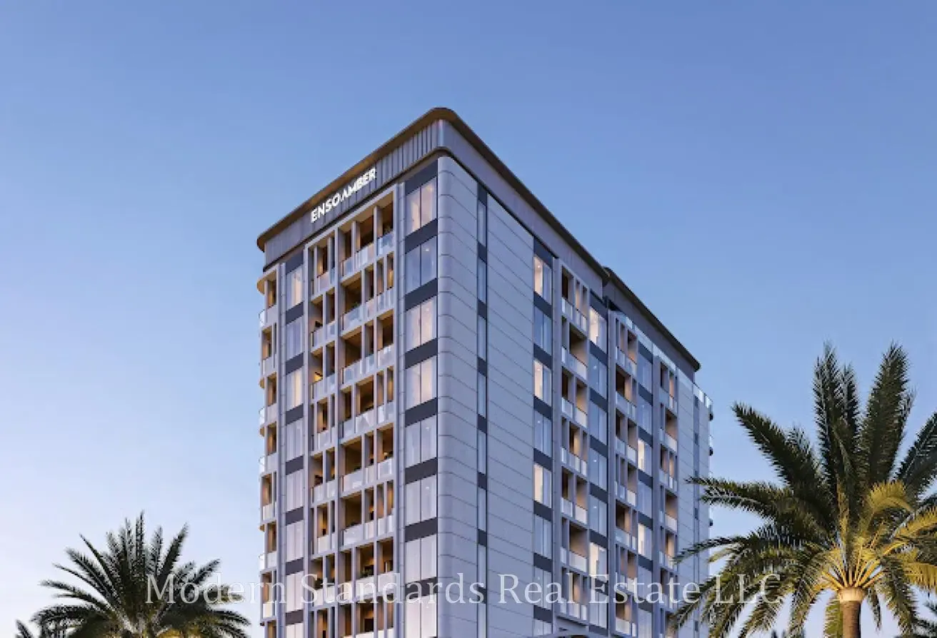 High Floor 1BR + Study | Jumeirah Garden City30/70