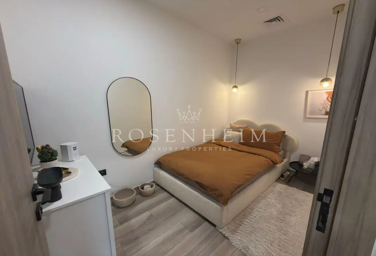 With Maids Room  |  Vacant Now  |  Fully Furnished