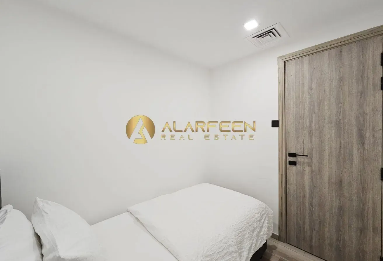 1 bhk +Maid | With best Ammenities | Road View