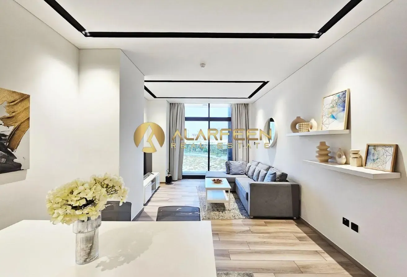 1 bhk +Maid | With best Ammenities | Road View