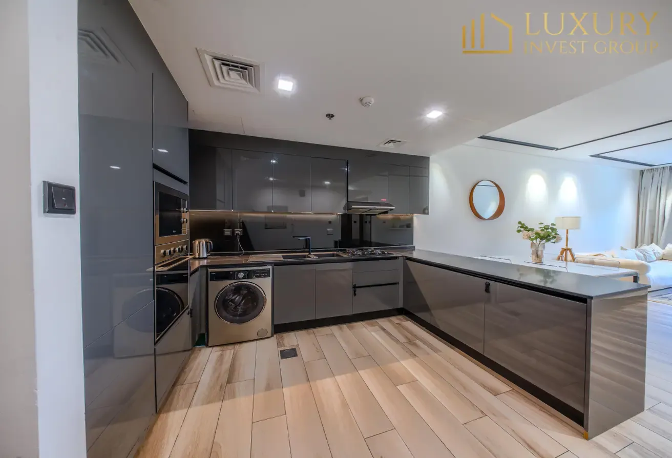 1BR Plus Maids | Vacant Unit | Great Holiday Home