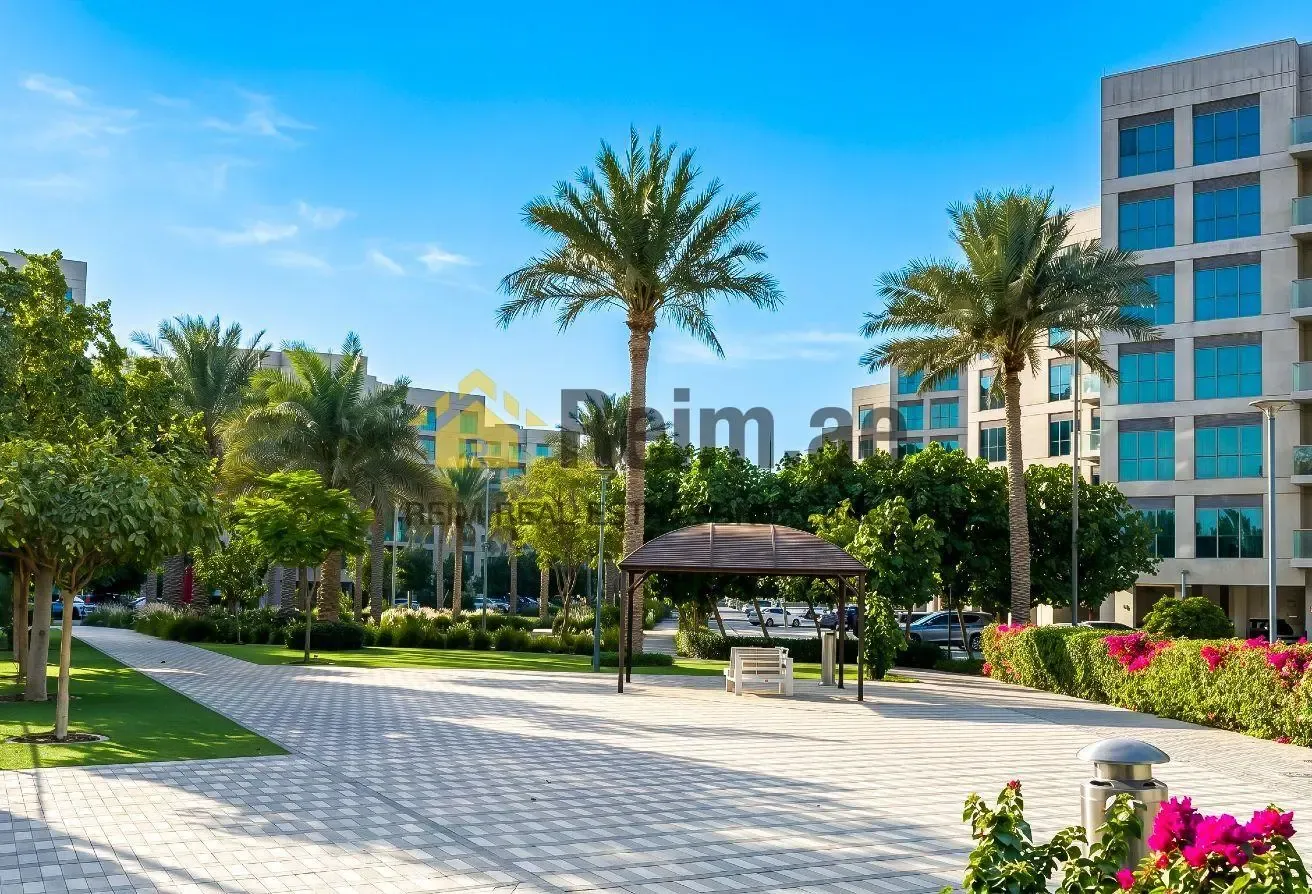 Vacant | High ROI | Prime Location