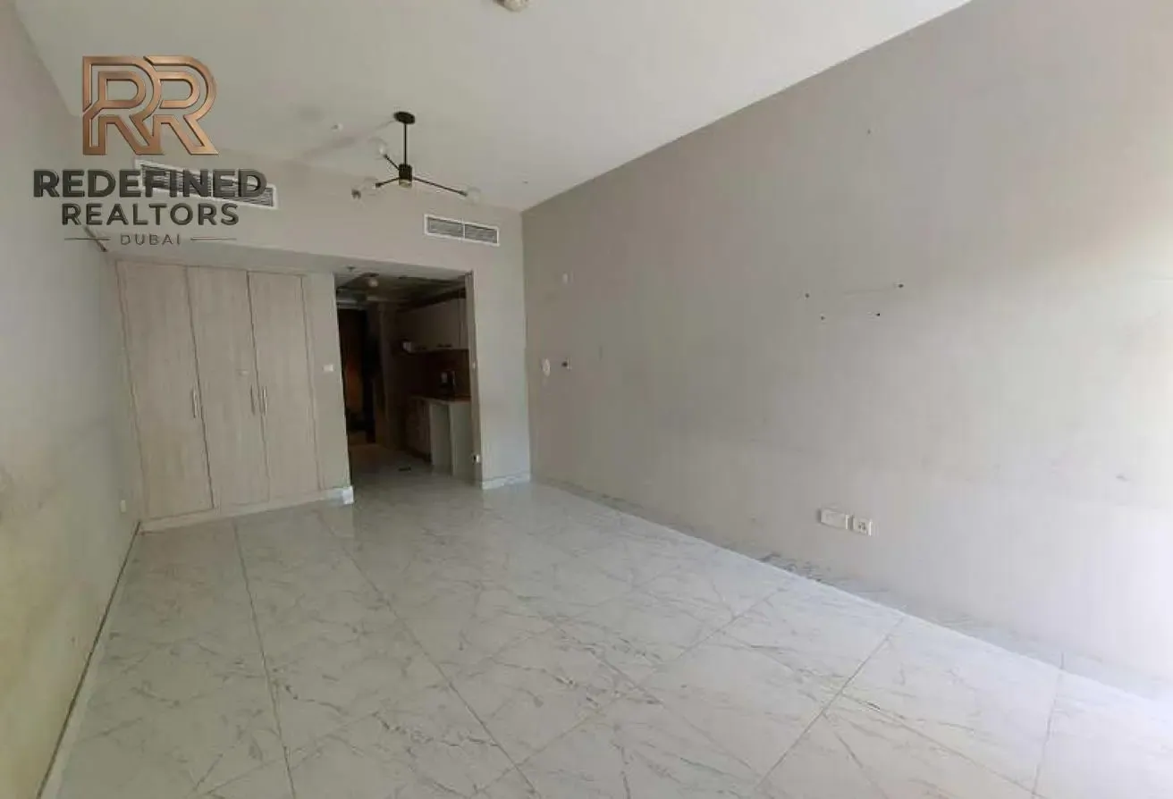 Elegant Studio | Best Price | Vacant | High Floor