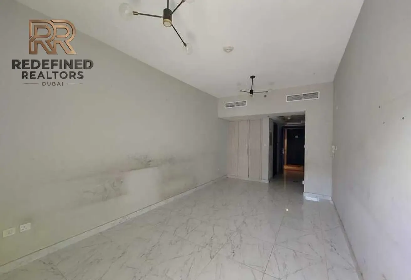 Elegant Studio | Best Price | Vacant | High Floor