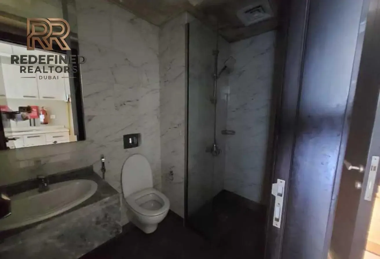 Elegant Studio | Best Price | Vacant | High Floor