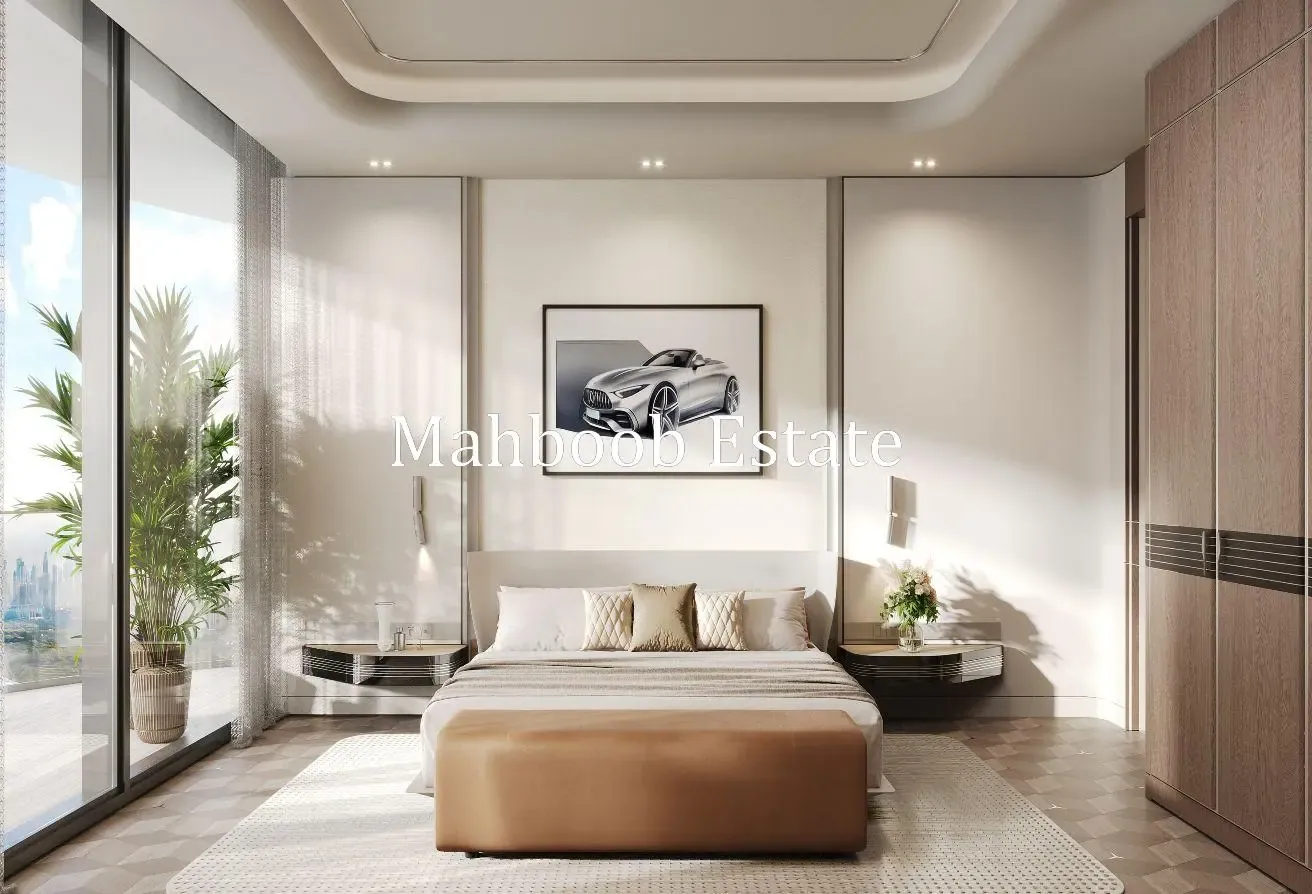 Mercedes Benz Branded | Brand New | Luxurious