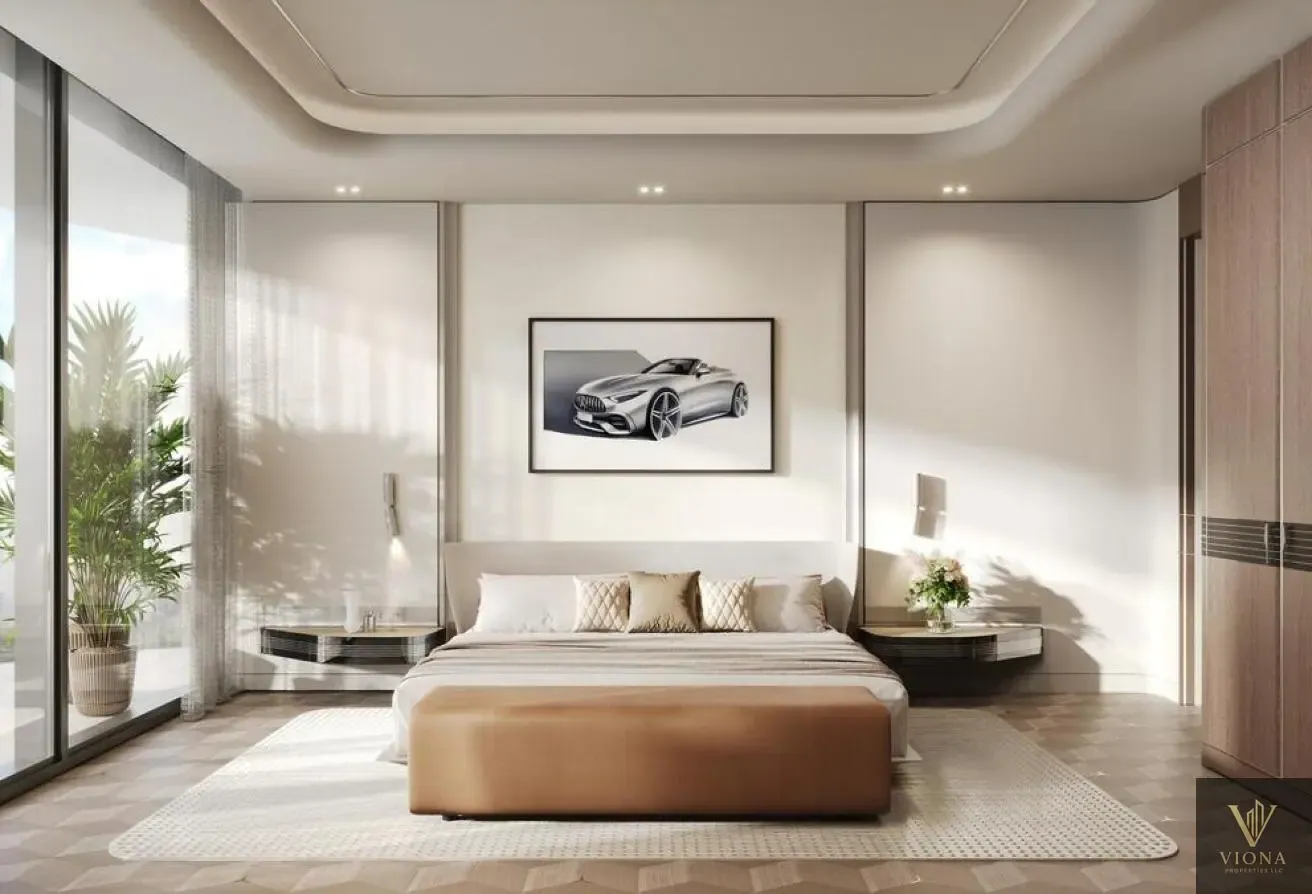 Mercedes-Benz Places The First Icon of Luxury