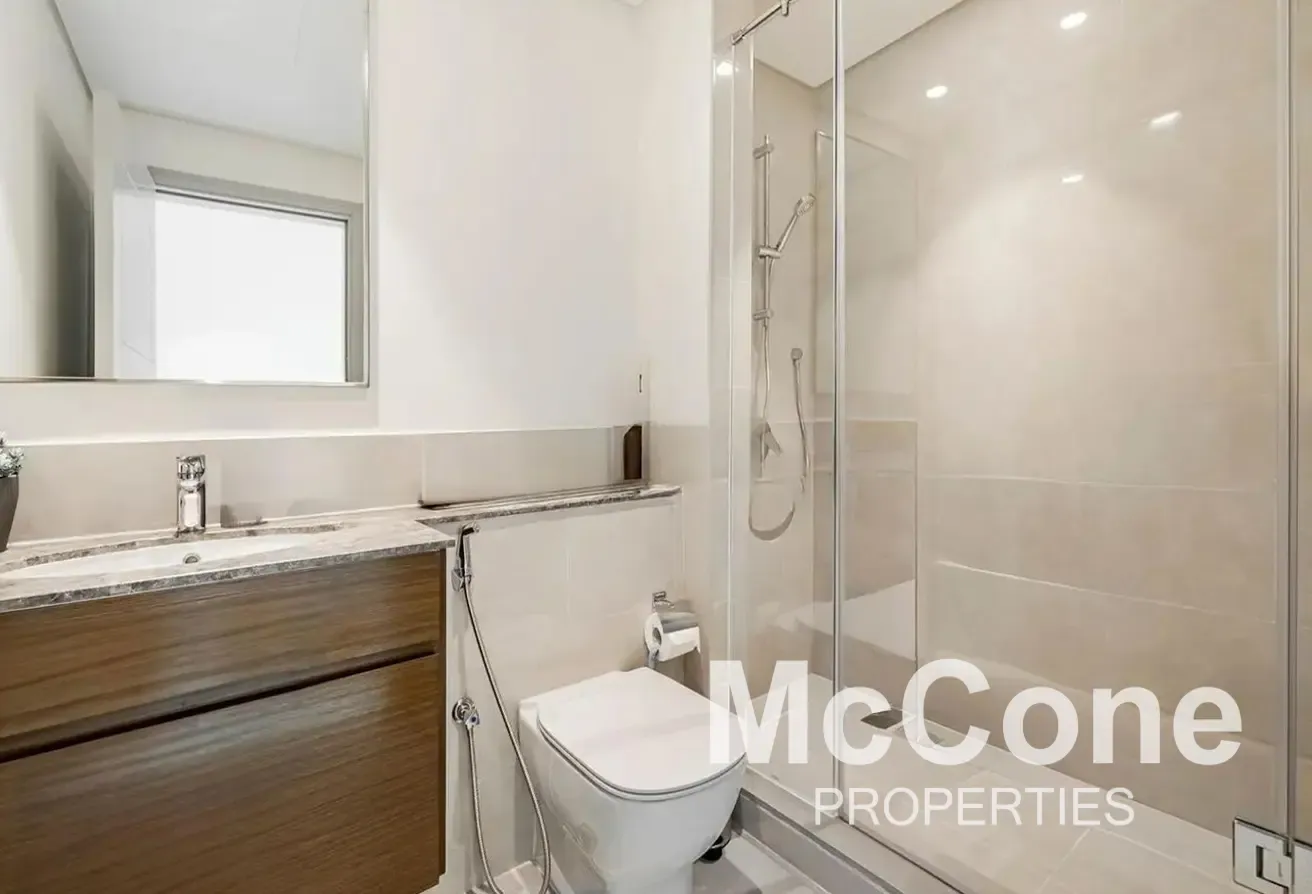 Corner Unit | High Floor | Large Layout