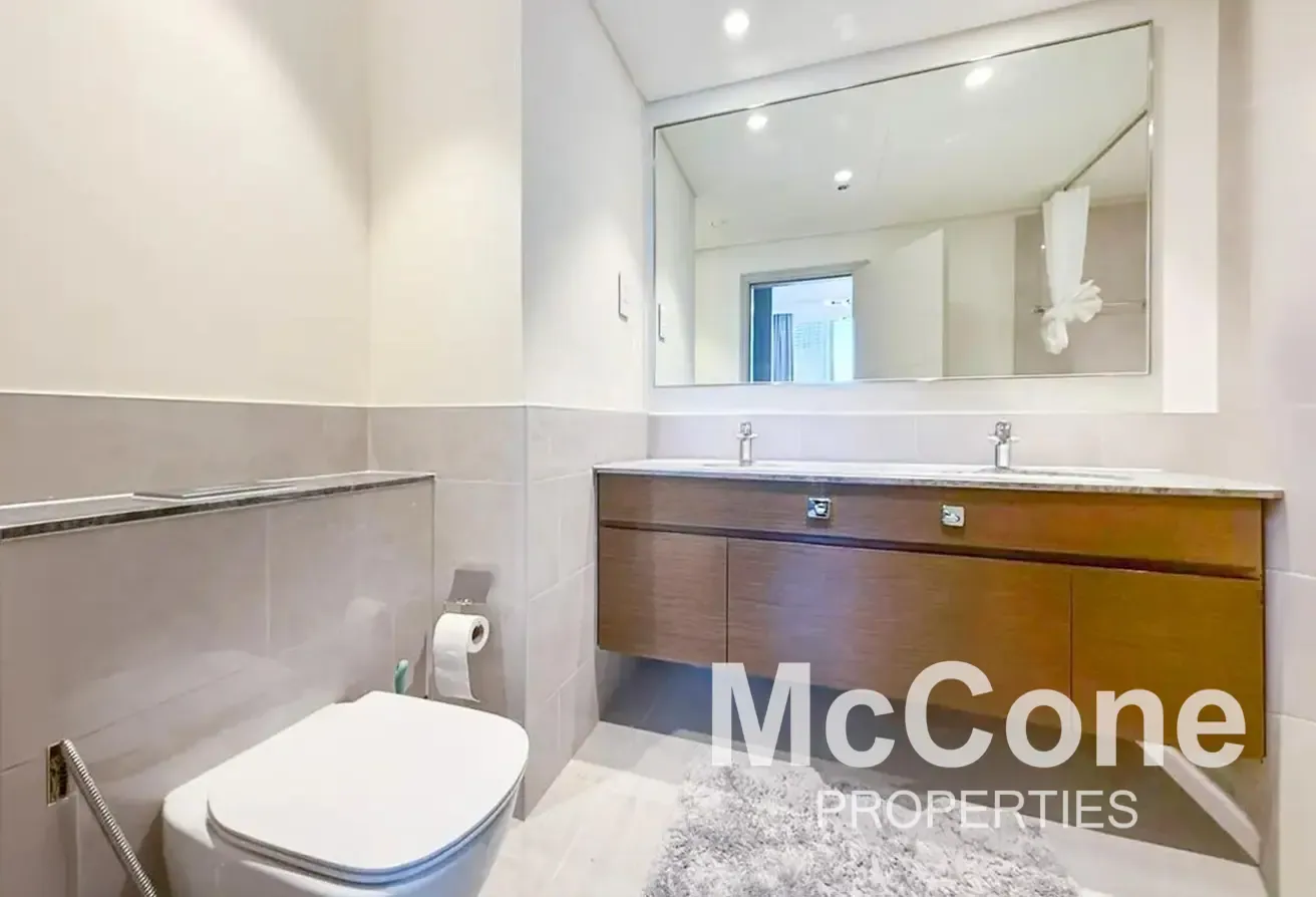 Corner Unit | High Floor | Large Layout