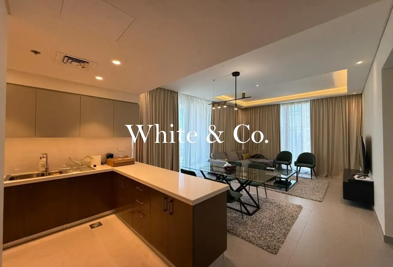 High Floor | Prime Location | Large Layout