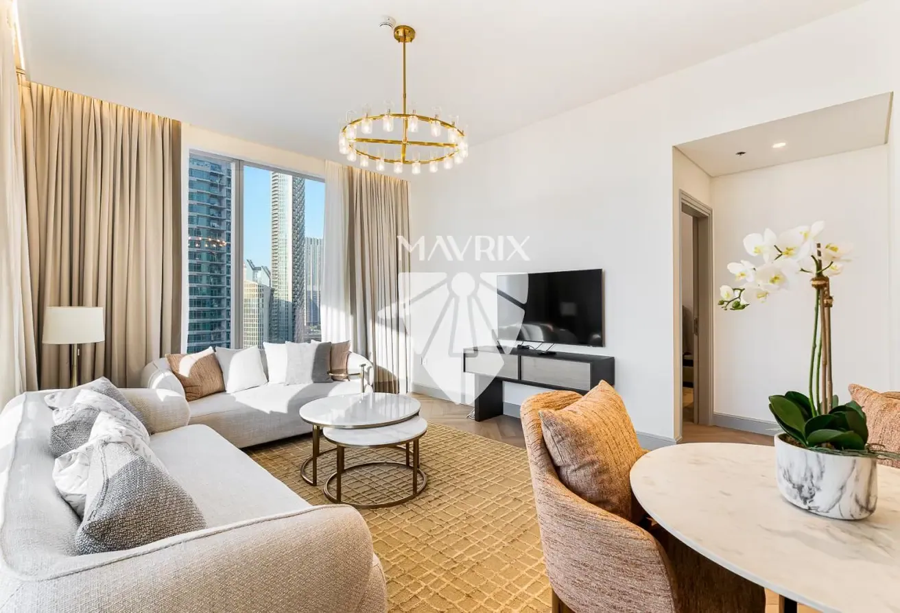 Vacant Corner Unit | Prime Location | Furnished