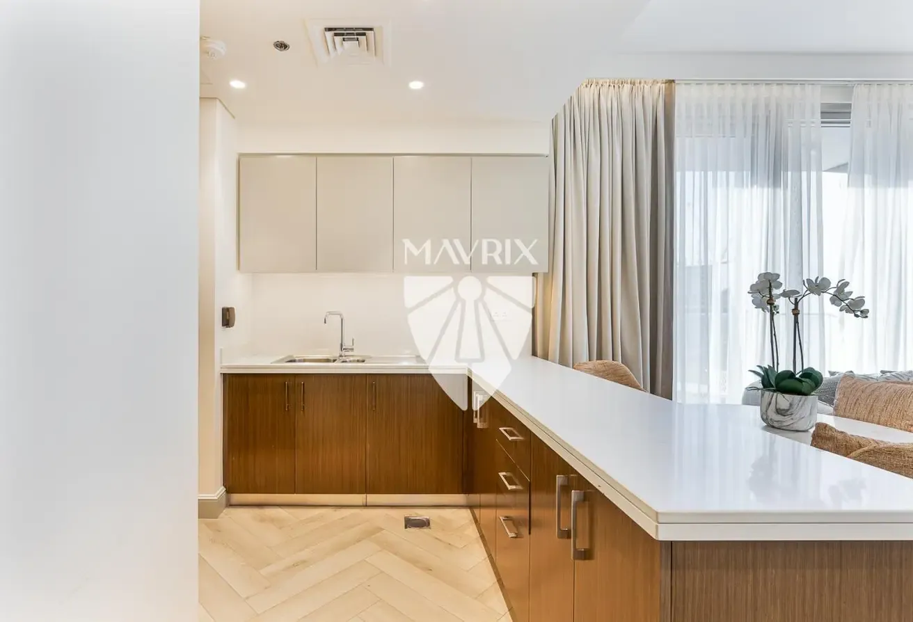 Vacant Corner Unit | Prime Location | Furnished