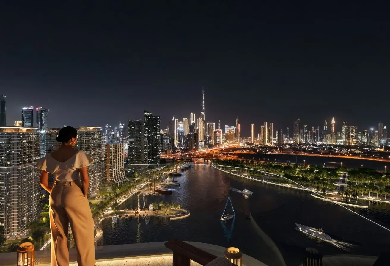 ULTRA LUXURY | WATERFRONT | LARGE LAYOUT