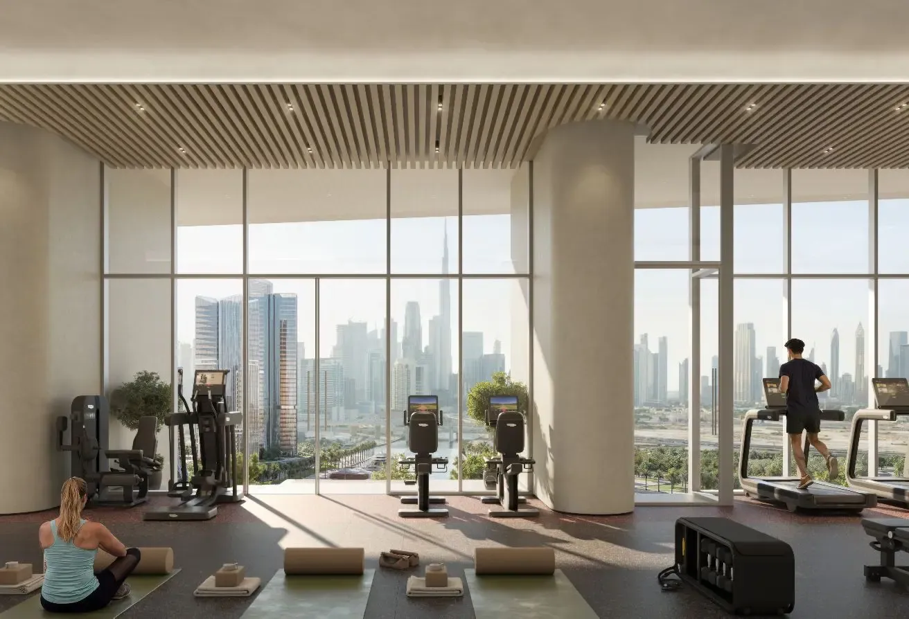 ULTRA LUXURY | WATERFRONT | LARGE LAYOUT