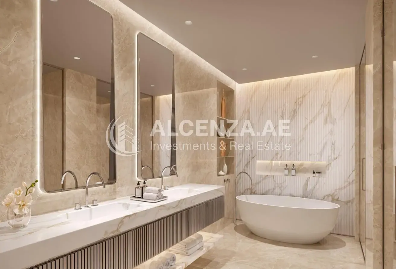 5BR+Maids Penthouse | Canal View | Luxury Living
