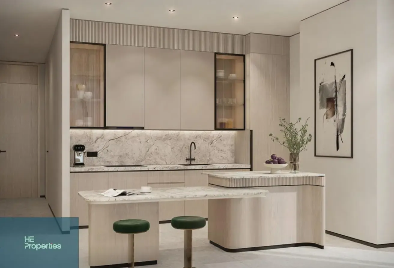 WATERFRONT LIVING | HIGH FLOOR | MULTIPLE OPTIONS
