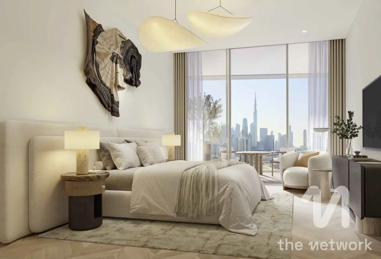 Modern 3BR | Burj Khalifa View | Large Layout