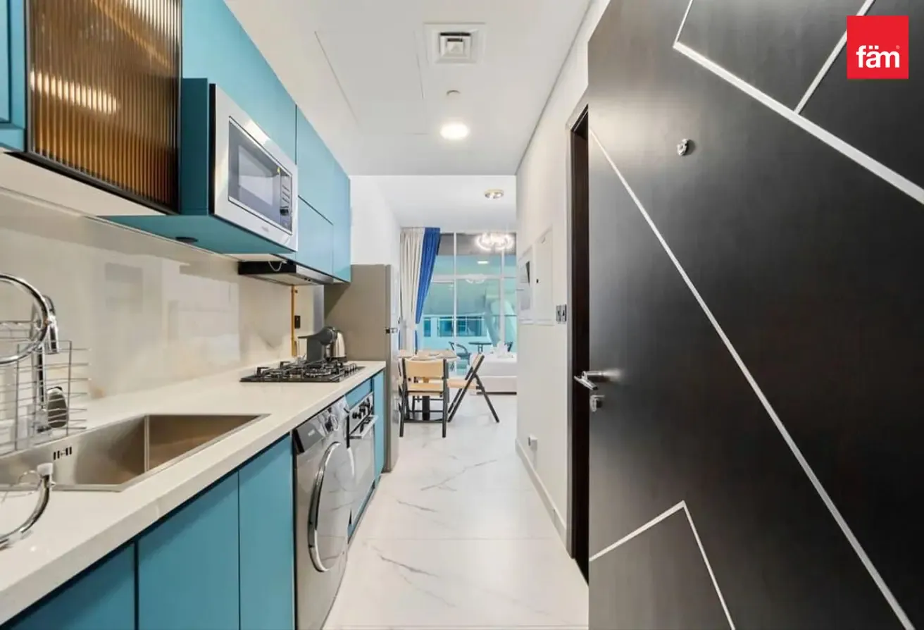 Bright Furnished Studio | Scenic Pool View