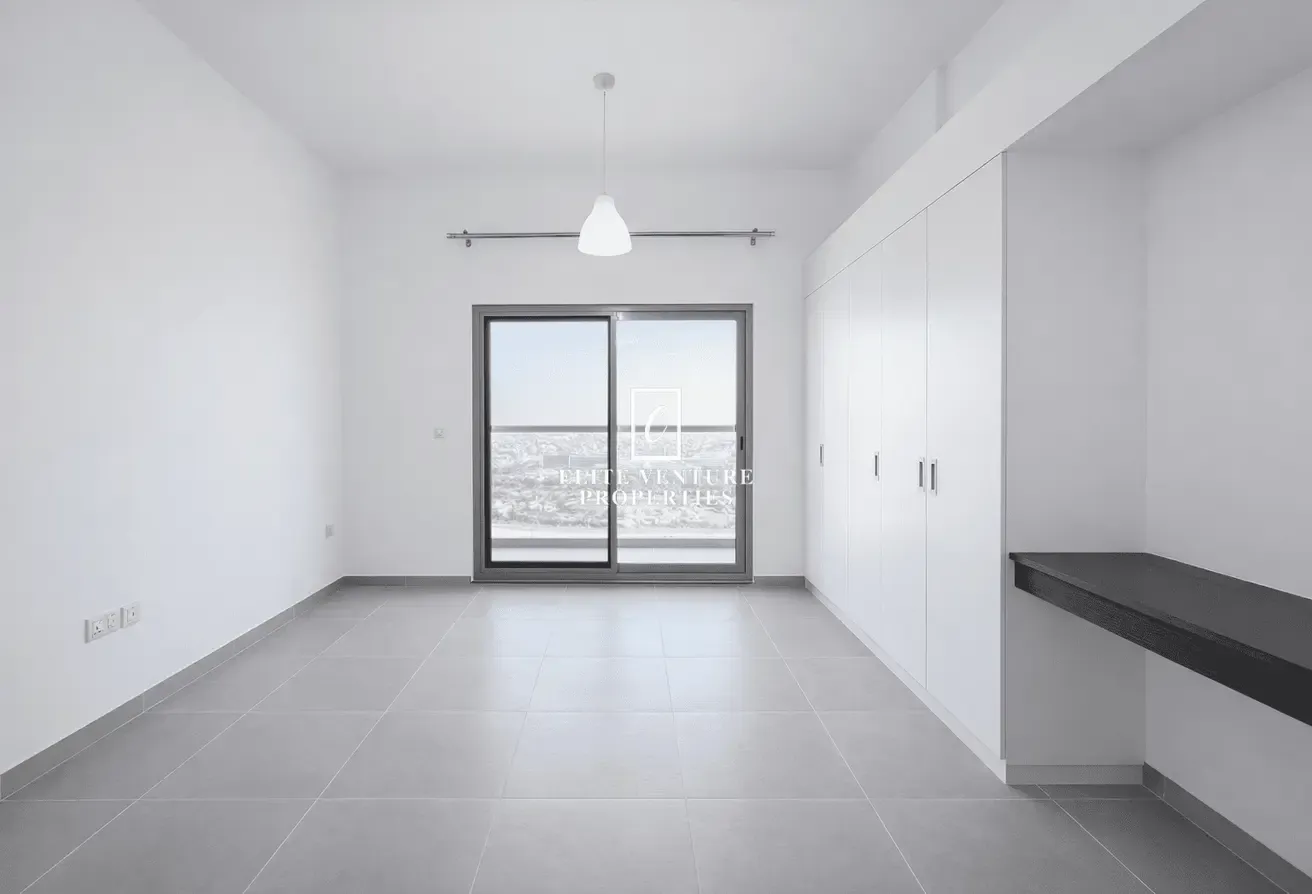 PREMIUM LIVING | MODERN LIVING | SPACIOUS