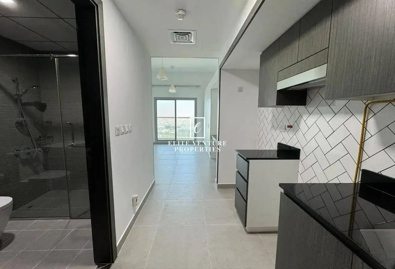 PREMIUM LIVING | MODERN LIVING | SPACIOUS
