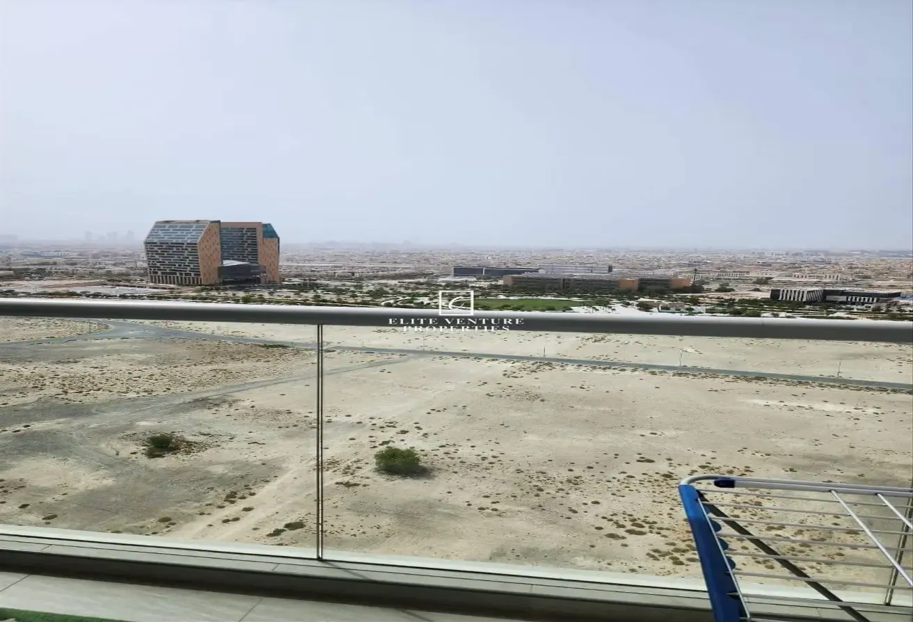 PREMIUM LIVING | MODERN LIVING | SPACIOUS
