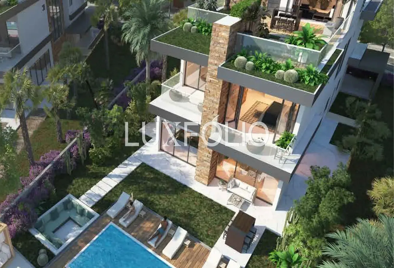 Standalone | Big Plot | Premium Location