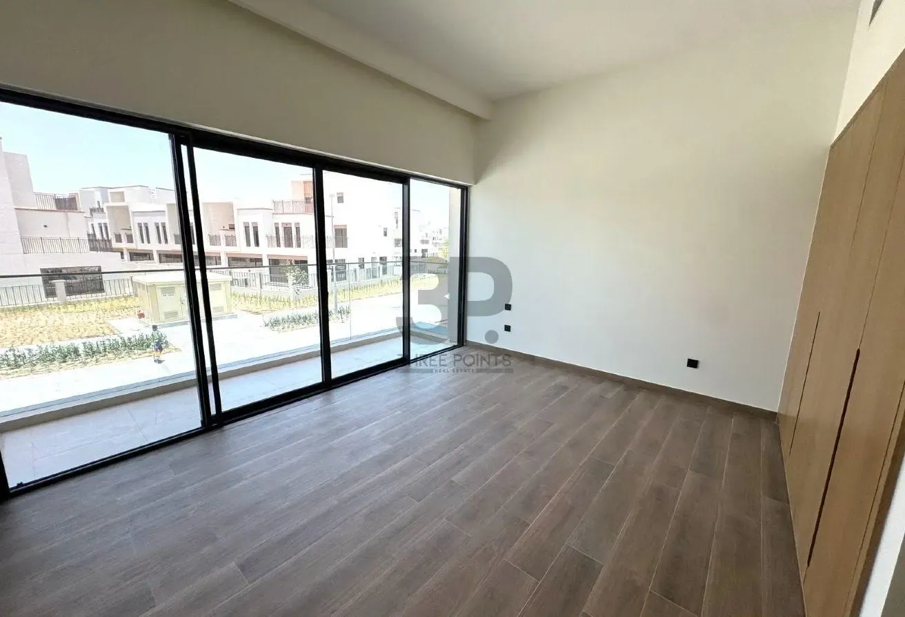 LV3 6BED Villa | Direct Lagoon Frontage | Ready