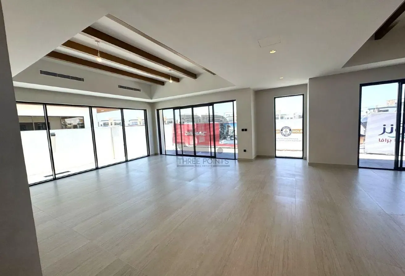 6BED+Maid Villa | Direct Lagoon Frontage | LV-3B