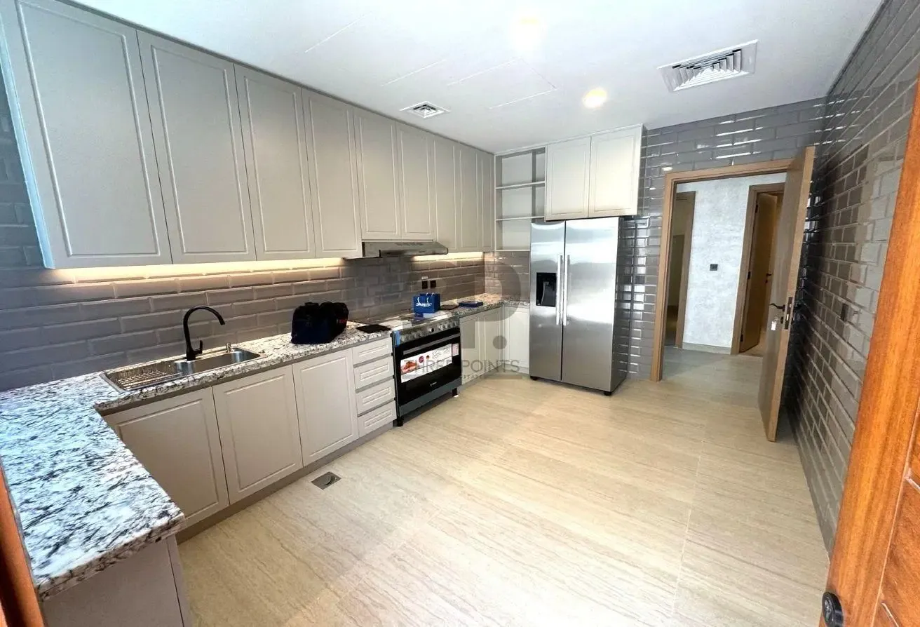 6BED+Maid Villa | Direct Lagoon Frontage | LV-3B
