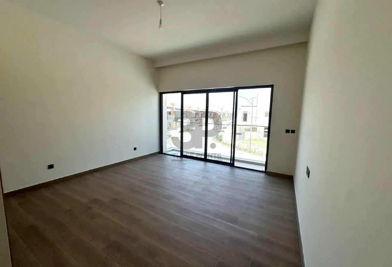 6BED+Maid Villa | Direct Lagoon Frontage | LV-3B