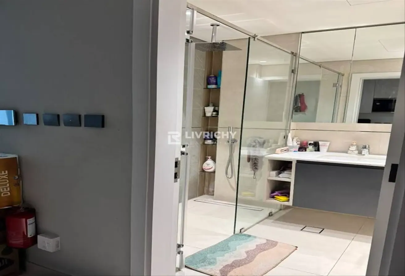 FURNISHED | WELL MAINTAINED | SPACIOUS STUDIO