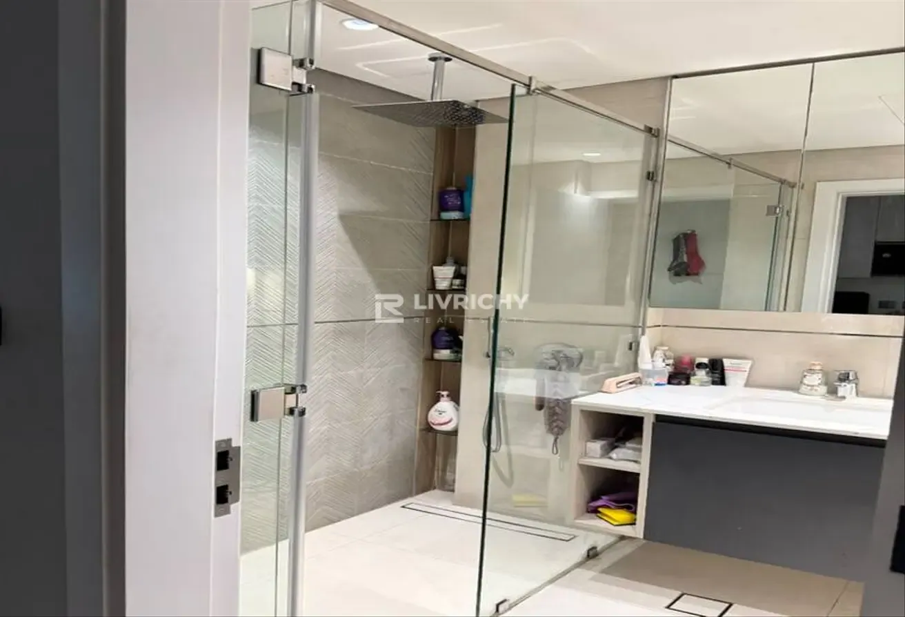 FURNISHED | WELL MAINTAINED | SPACIOUS STUDIO