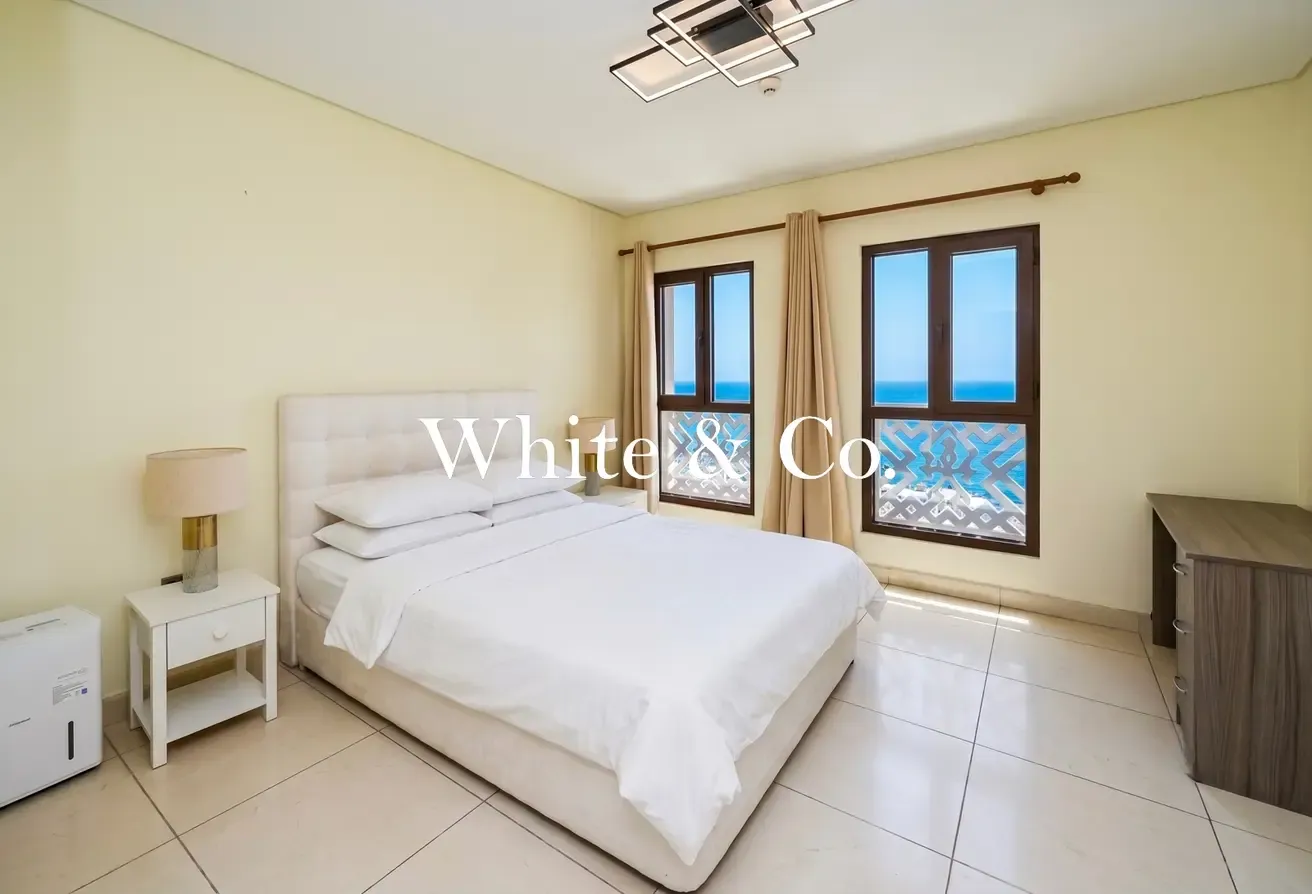 Vacant | Full Sea Views | Upgraded | Maid
