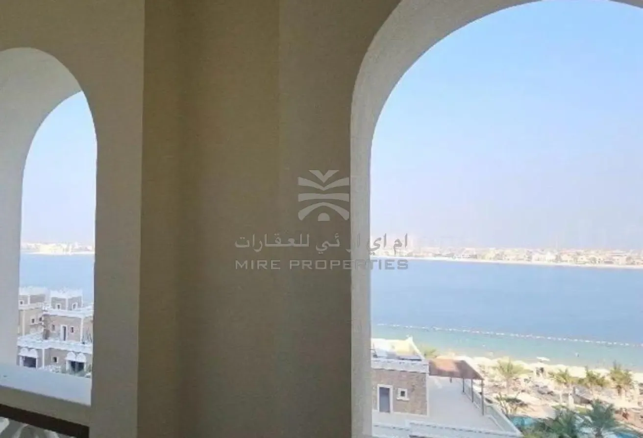 Unique Upgraded 3-Bed + M | Palm and Sea View