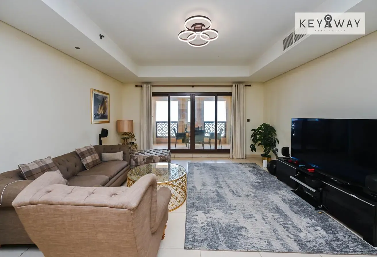 Spacious 3-Bedroom | Furnished | Vacant Now