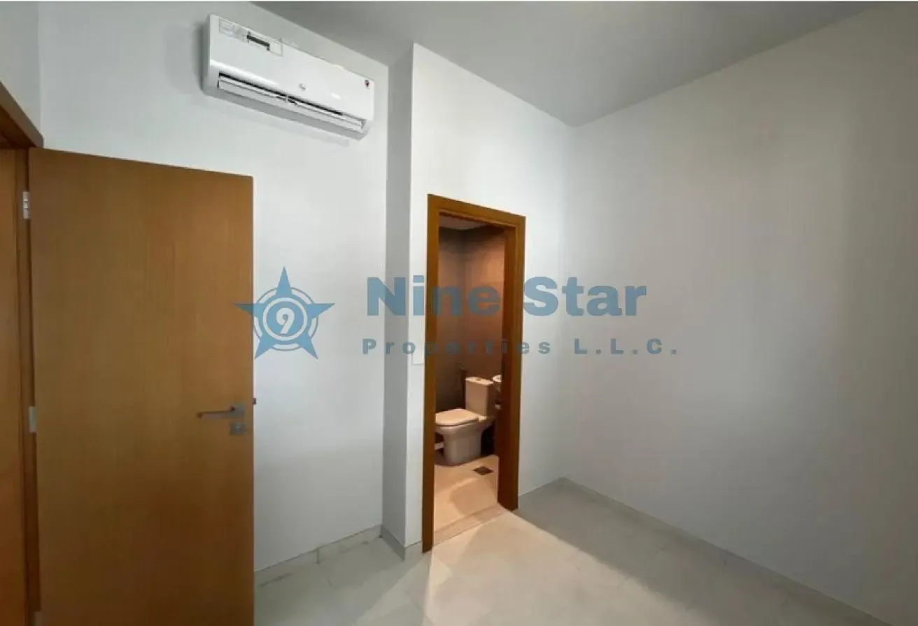 1946 SQFT / BRAND NEW I CLOSE TO THE POOL AND PARK